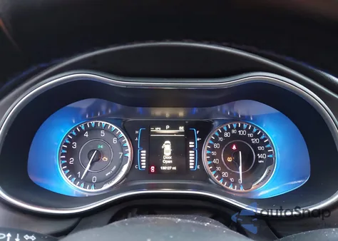 2016 Chrysler 200 Limited z USA, uszkodzony, nr VIN 1C3CCCAG3GN183798